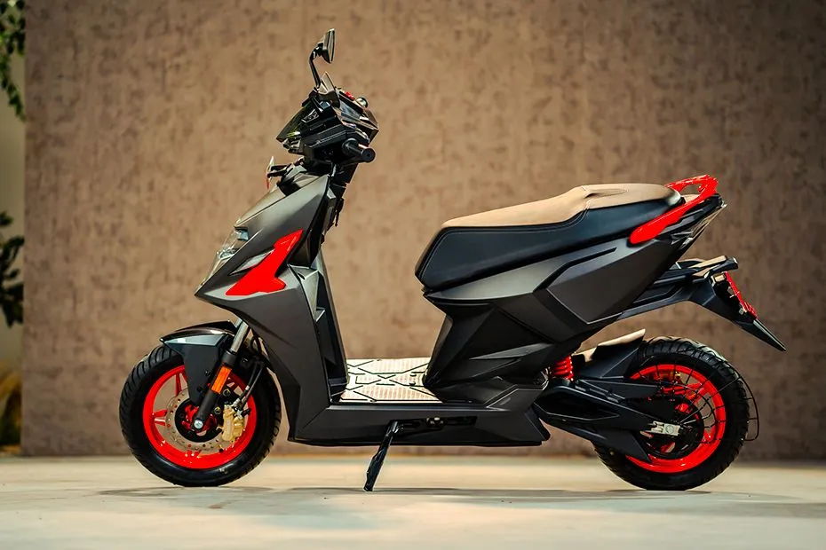 Top best Electric Scooters above 200 kilometer range Top best Electric Scooters above 200 kilometer range