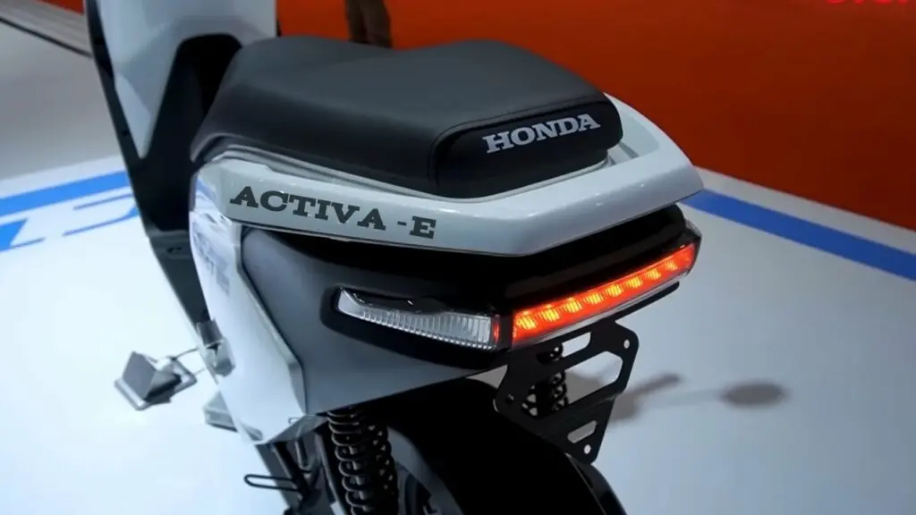 activa Electric auto expo launch activa Electric auto expo launch